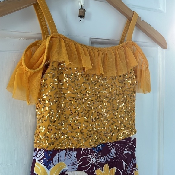 Weissman Dance costume flowers and sequins child SC - Picture 2 of 5